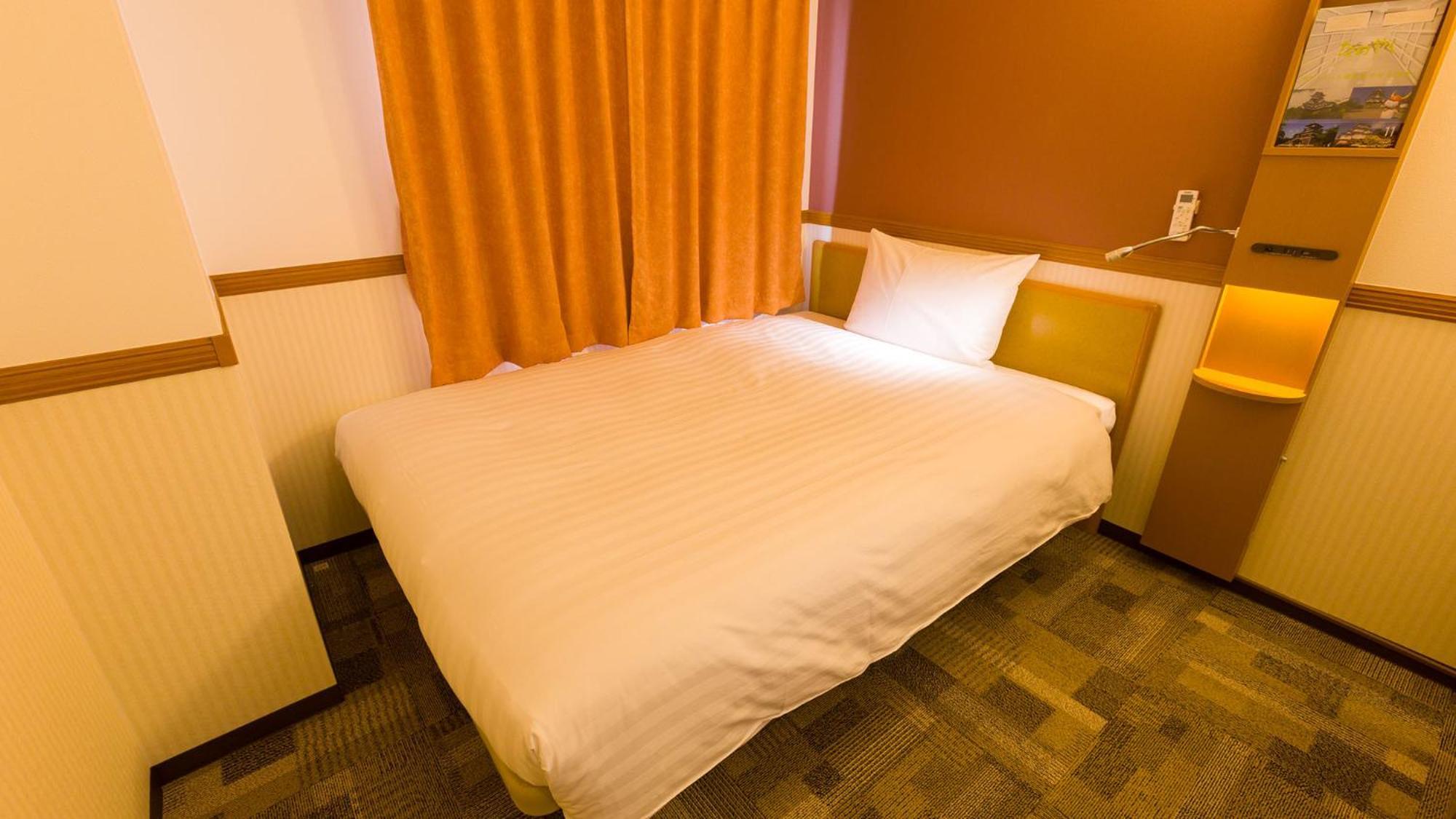 Toyoko Inn Takasaki Eki Nishi Guchi No 1 Room photo