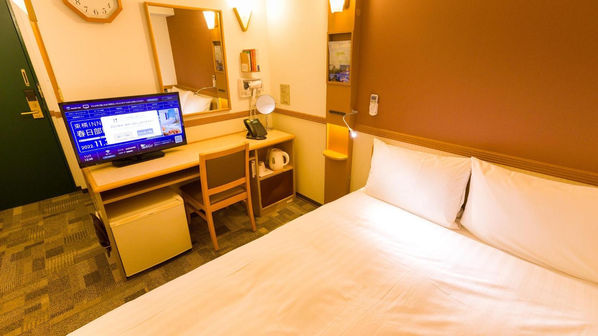 Toyoko Inn Takasaki Eki Nishi Guchi No 1 Room photo