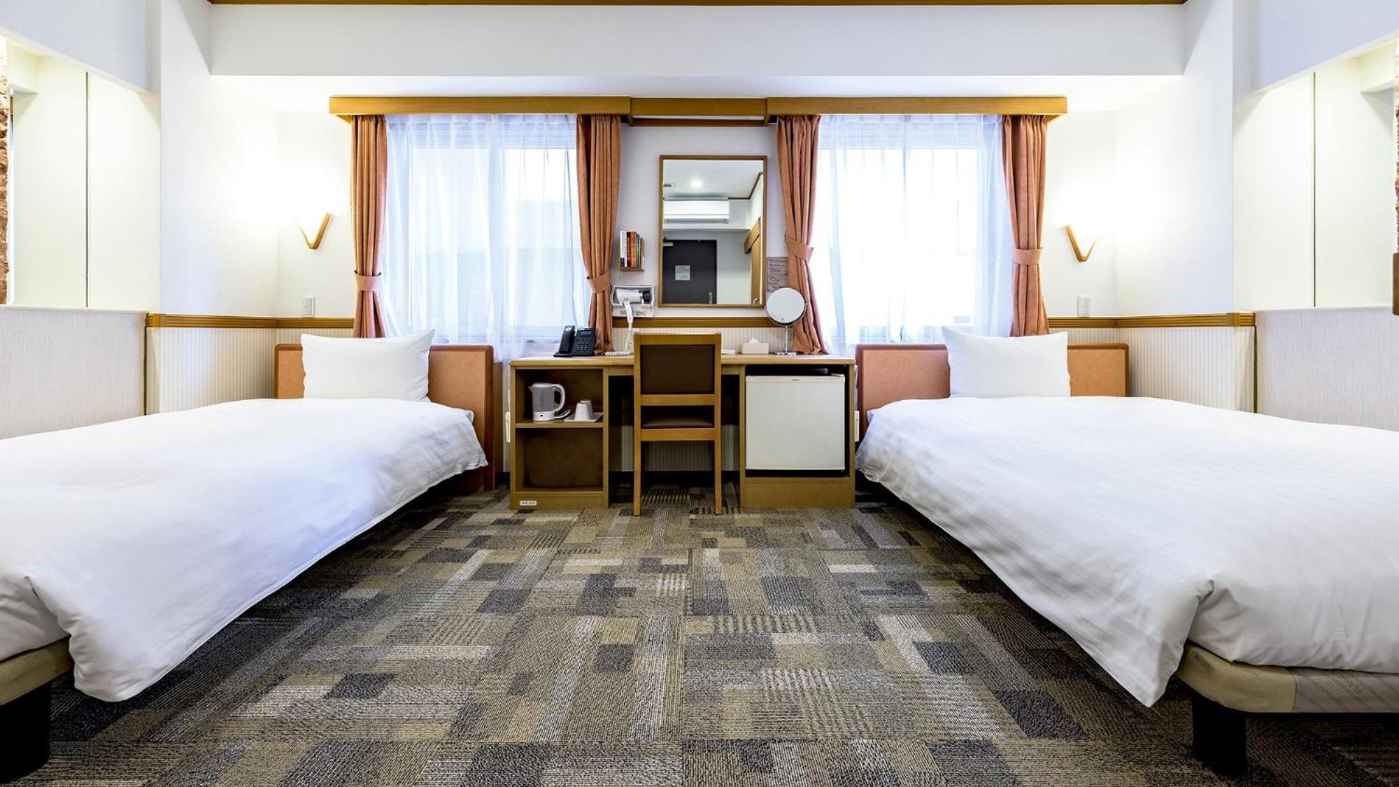 Toyoko Inn Takasaki Eki Nishi Guchi No 1 Room photo